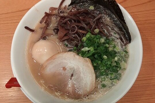 がっとん京急鶴見店味玉ラーメン