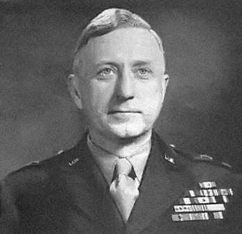 米陸軍第81師団長のポール・J・ミュラー少将